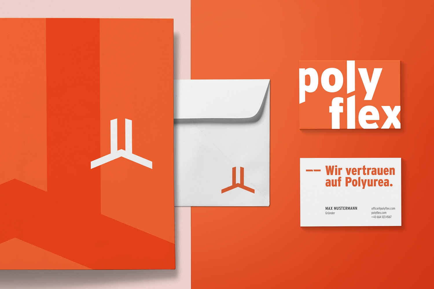 Polyflex logo.