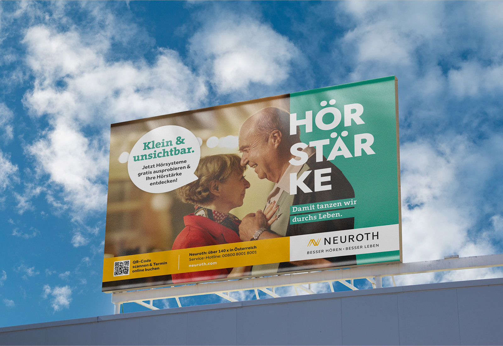 A billboard with the words hor stärke on it.
