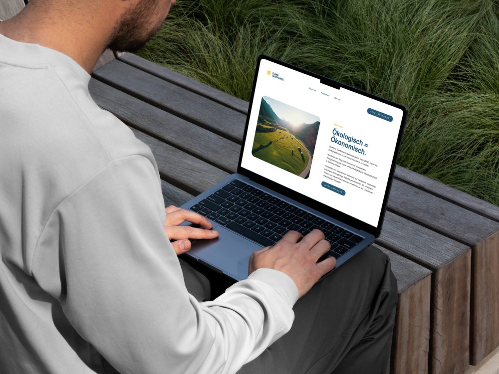 01 macbook mockup raw series